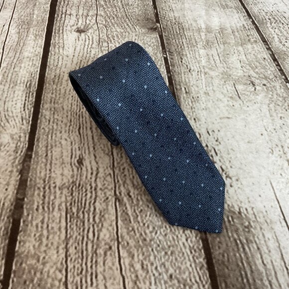 14th & Union Mens Tie Blue Polka Dot Slim 2.5" Classic Silk Polyester Blend - Picture 1 of 4